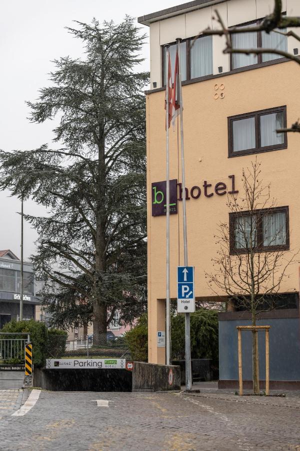 B-Smart Hotel Schoenenwerd Арау Экстерьер фото