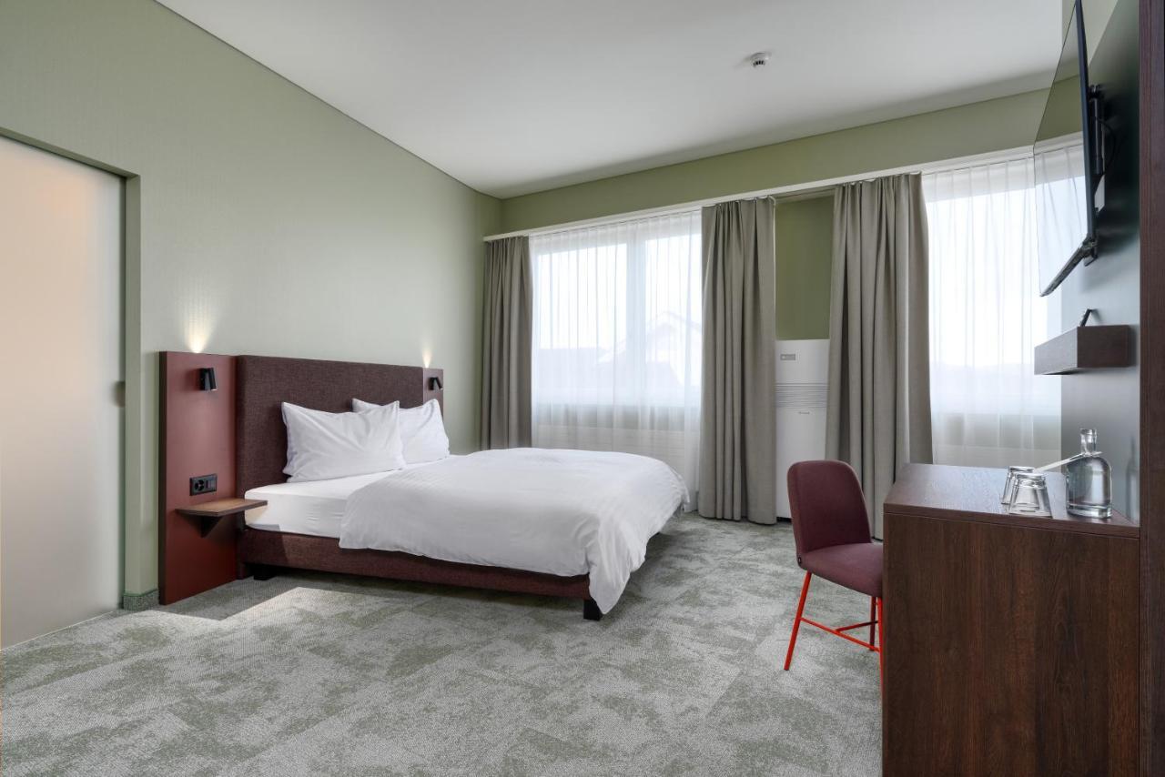 B-Smart Hotel Schoenenwerd Арау Экстерьер фото